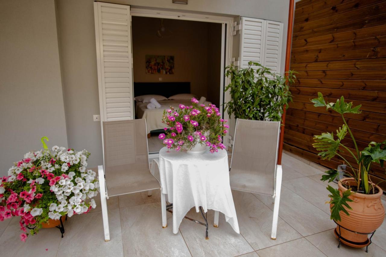 Santacara City Apartment Lefkada City Екстер'єр фото